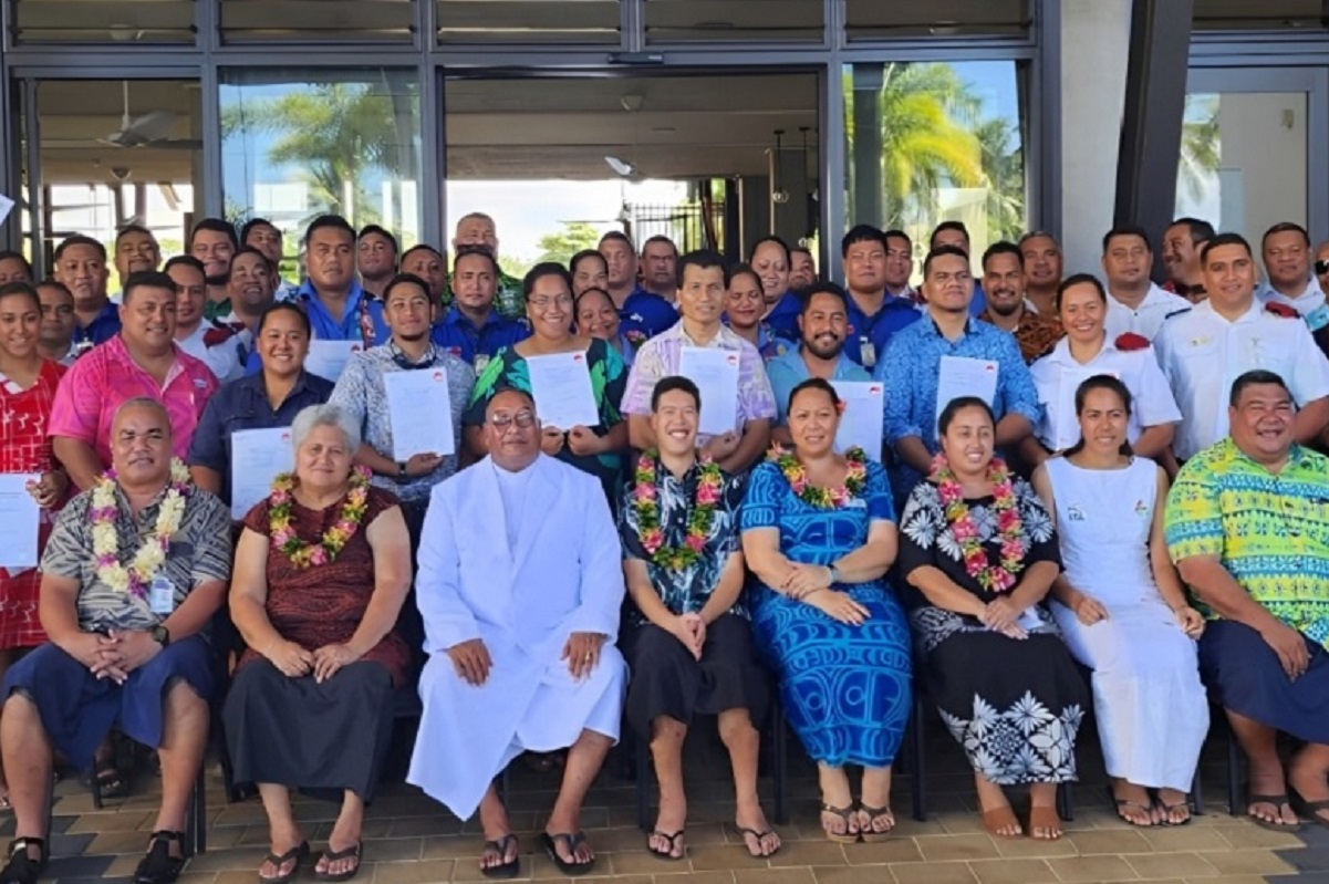 WHS in Construction short course participants after receiving their certificates in Apia, Samoa.